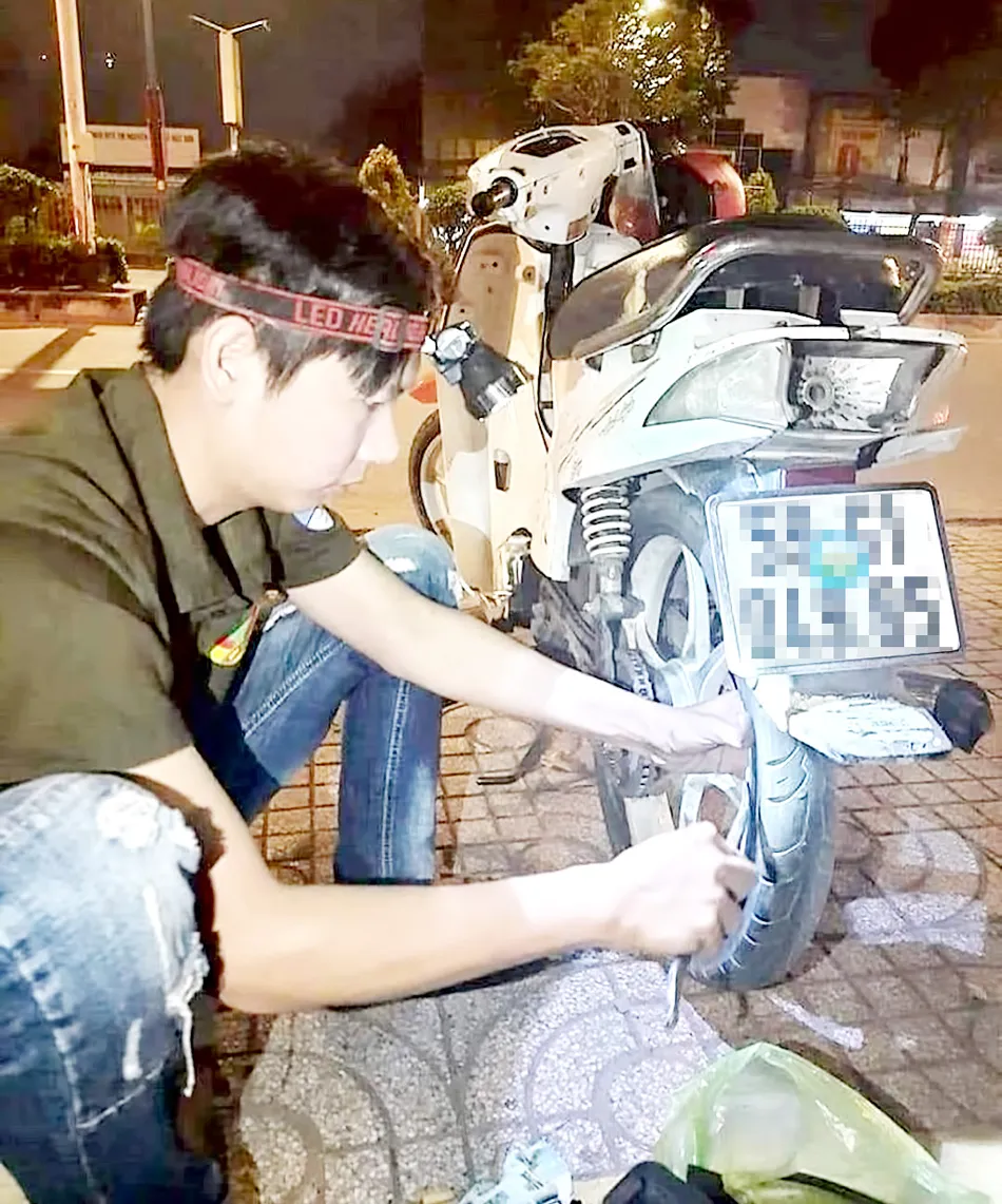 Những người lo “chuyện bao đồng” ảnh 4