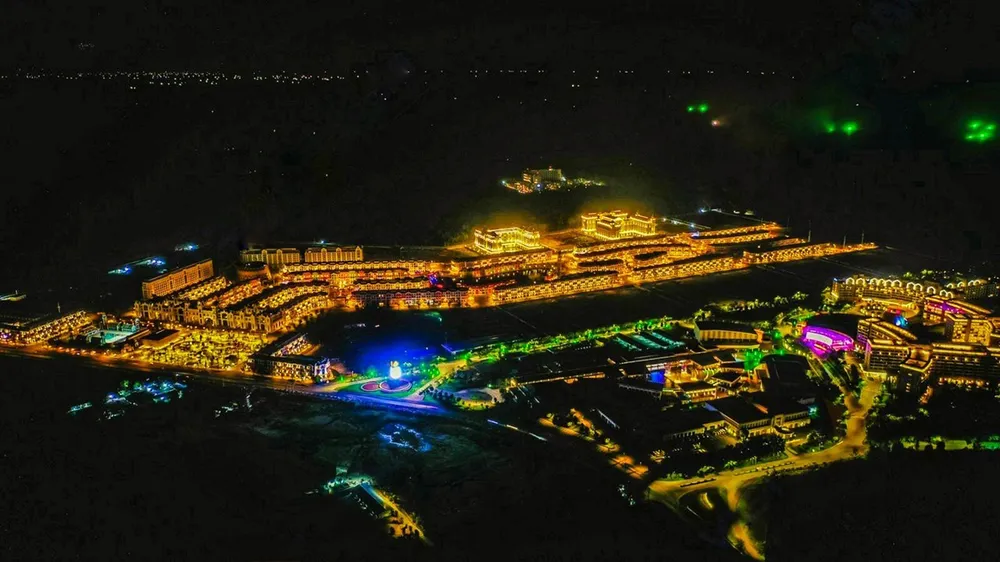 Vingroup sắp ra mắt “thành phố không ngủ” hàng đầu khu vực ảnh 3