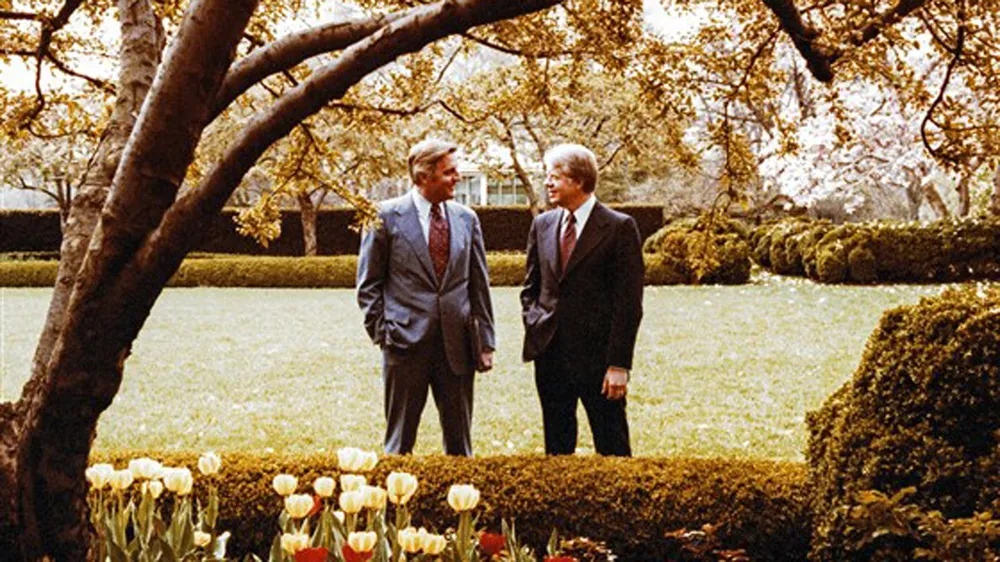 Cựu Phó Tổng thống Mỹ Walter Mondale qua đời ở tuổi 93 ảnh 2