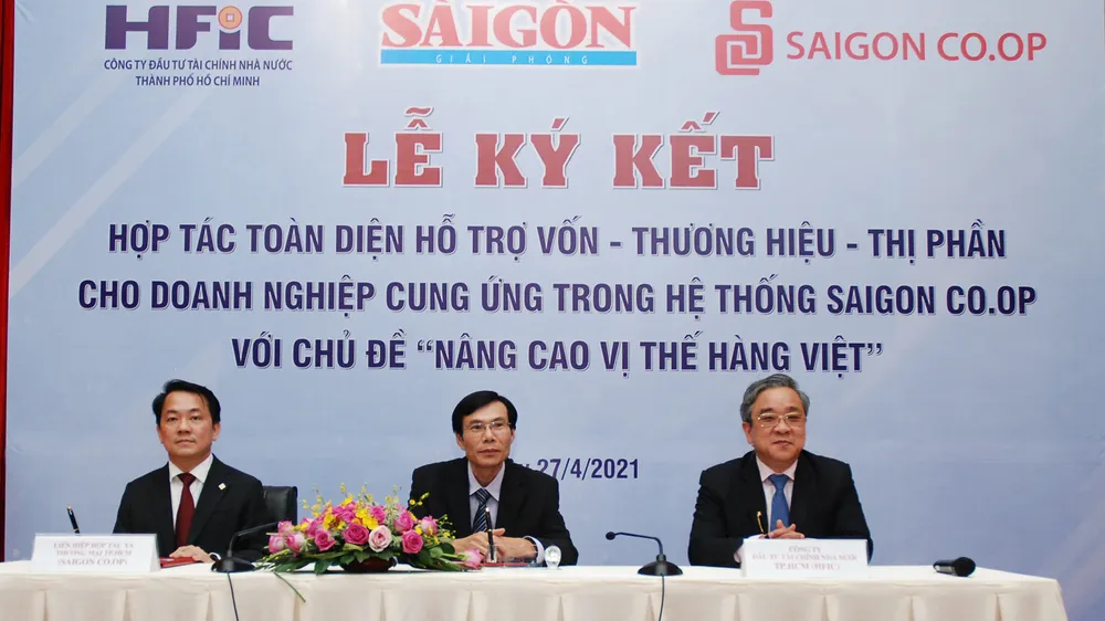 Bắt tay hỗ trợ hàng Việt vươn xa  ảnh 3