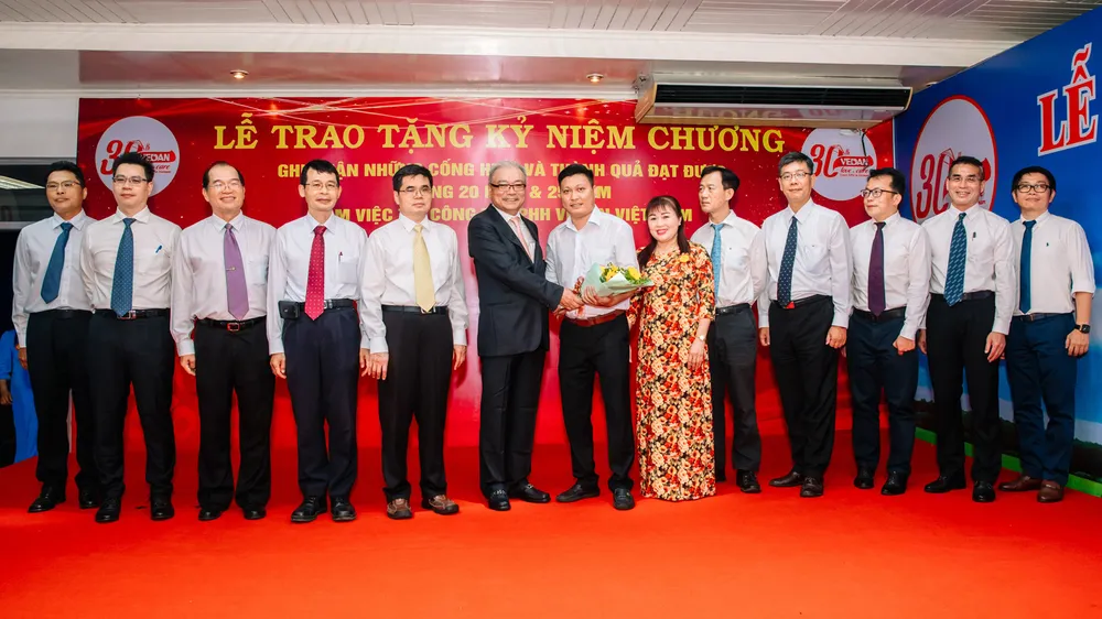 Vedan Việt Nam tri ân 139 nhân viên gắn bó 20-25 năm ảnh 2