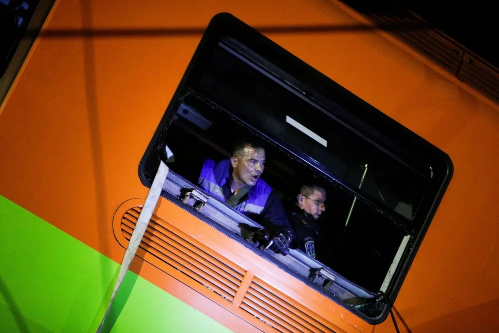 Sập đường sắt trên cao tại Mexico, ít nhất 23 người thiệt mạng ảnh 5