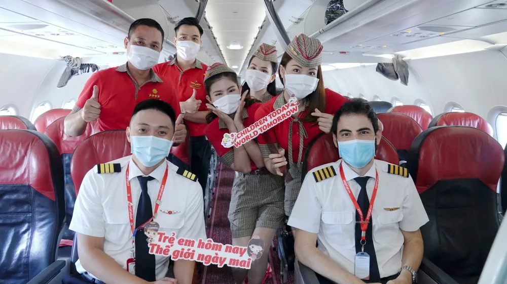 Vietjet lan toả niềm vui bằng hoạt động đặc biệt nhân ngày Quốc tế Thiếu nhi ảnh 13