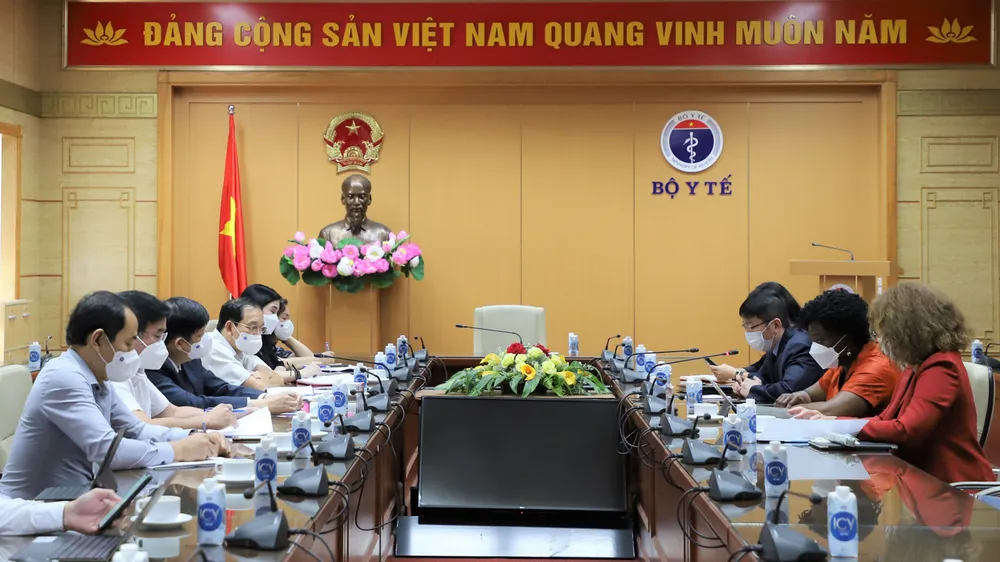 Toàn cảnh buổi làm việc. Ảnh: Bộ Y tế