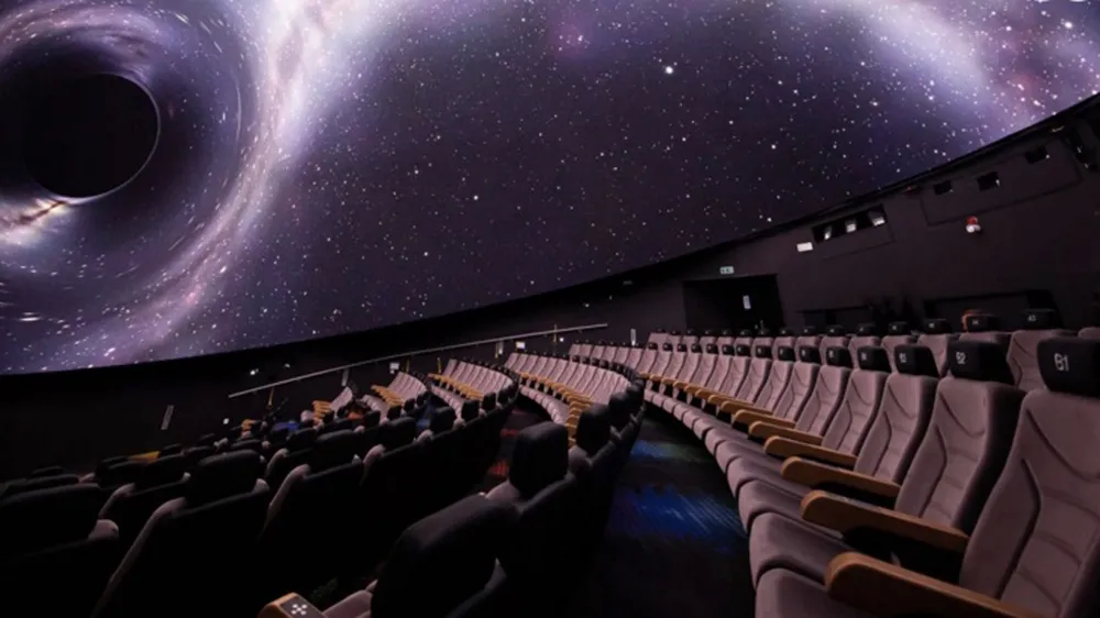   Cung thiên văn học La Coupole