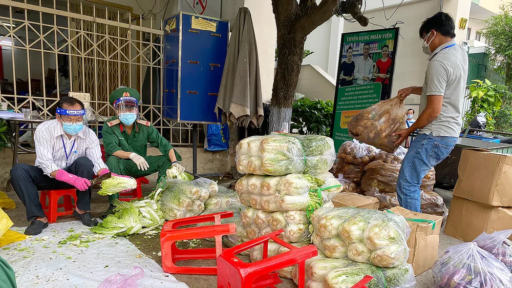 Từng bước thích nghi với điều kiện “bình thường mới” - Bài 3: Cơ quan công quyền lên phương án đón dân  ảnh 1
