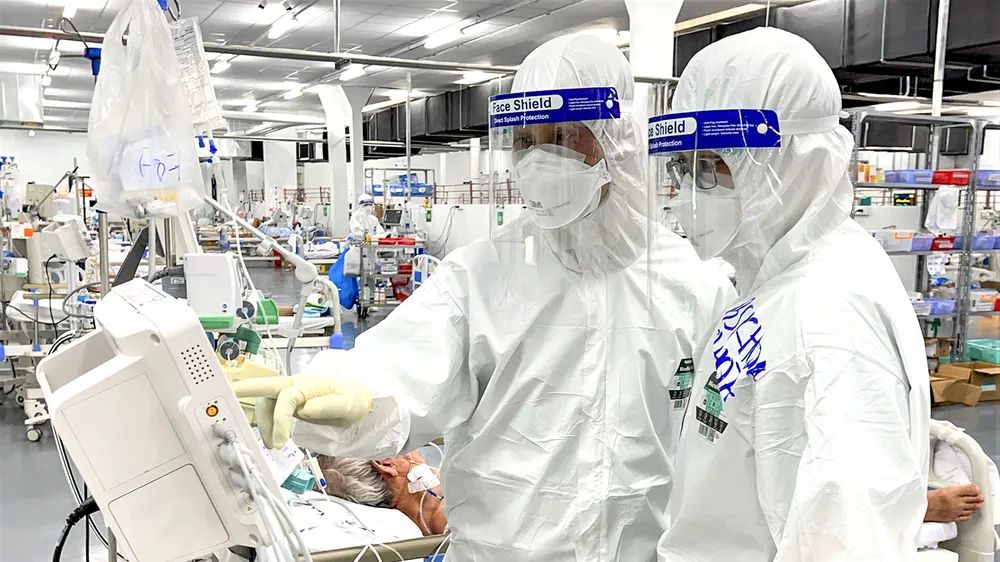 Ở nơi giành giật sự sống ảnh 4