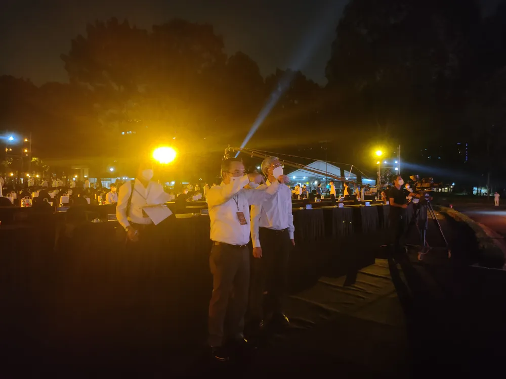 Lễ tưởng niệm đồng bào tử vong và cán bộ, chiến sĩ hy sinh do đại dịch Covid-19 ảnh 65