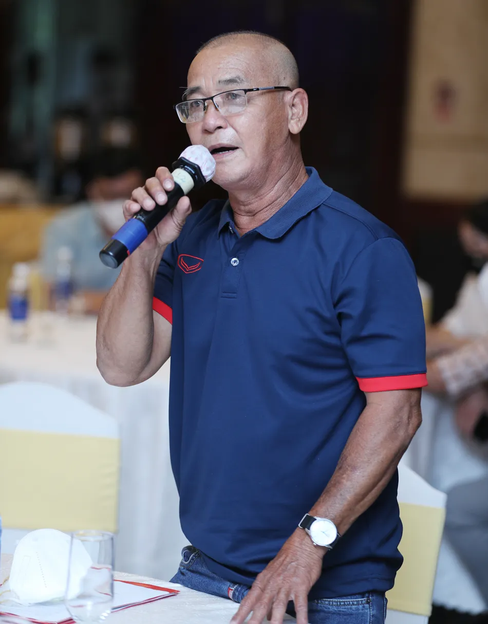 Họp báo Giải thưởng Quả bóng vàng Việt Nam 2021: “Vắng mặt” 3 hạng mục trao giải trong điều lệ ảnh 19