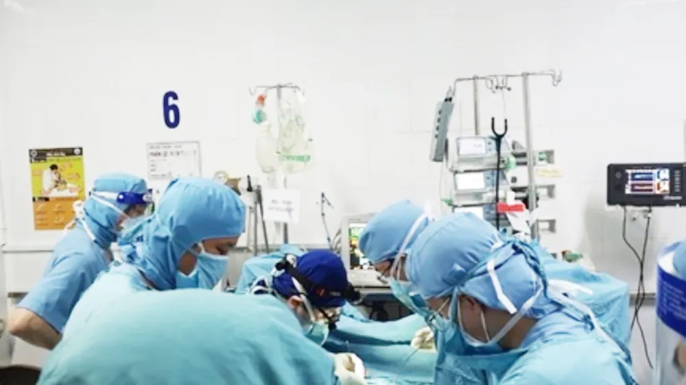Phẫu thuật sửa dị tật tim cho bé gái 4 tháng tuổi