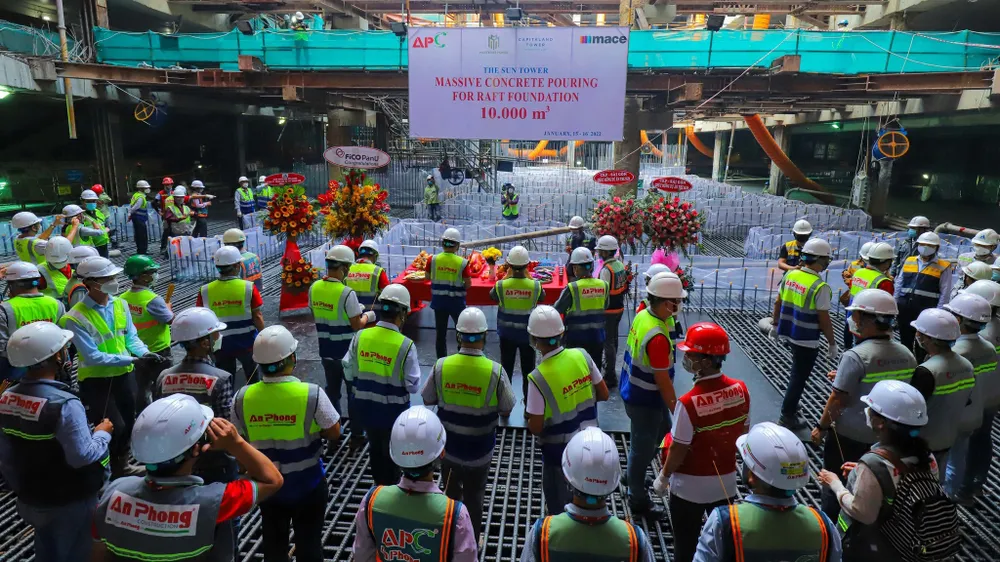 Đổ 10.000 mét khối bê tông cho dự án The Sun Tower ảnh 1