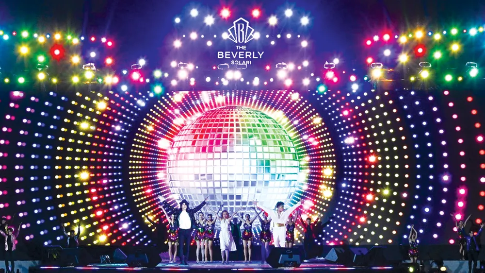 Lễ kick off The Beverly Solari sôi động với tiết mục mở màn ấn tượng