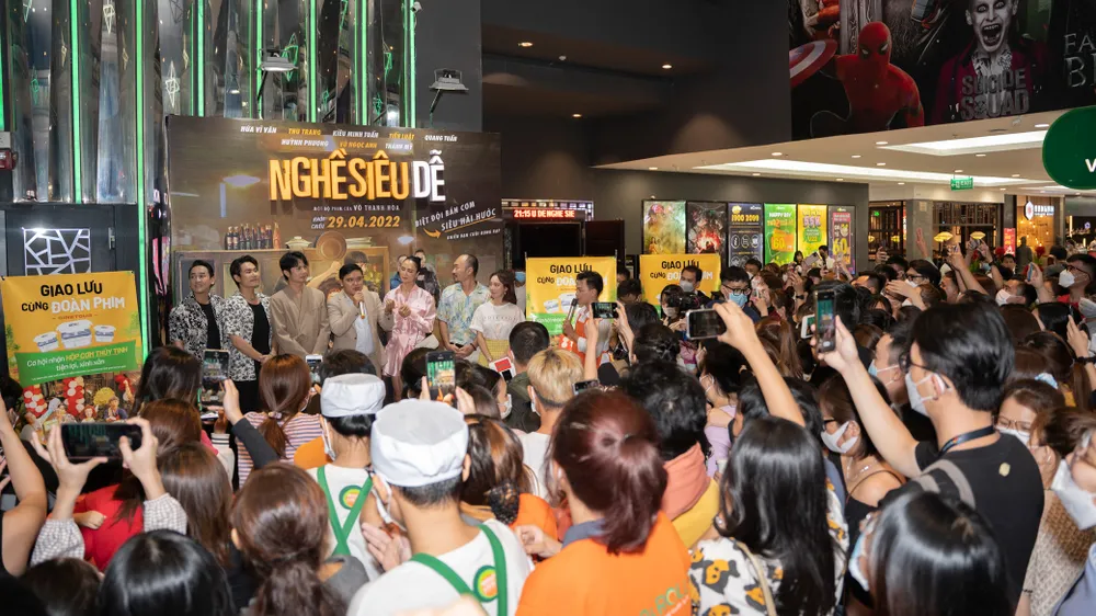  Vui chơi, giải trí tại TPHCM: Lượng khách đông đảo, doanh thu khả quan ảnh 1