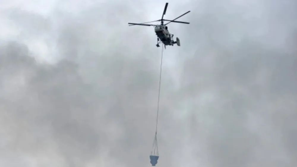 Cháy lớn tại trung tâm thương mại ở thủ đô Moskva (Nga), nhiều người mắc kẹt bên trong ảnh 1