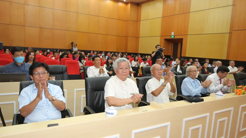 Báo SGGP tiếp tục xứng đáng là ngọn cờ đầu trong truyền thông thông tin ảnh 1