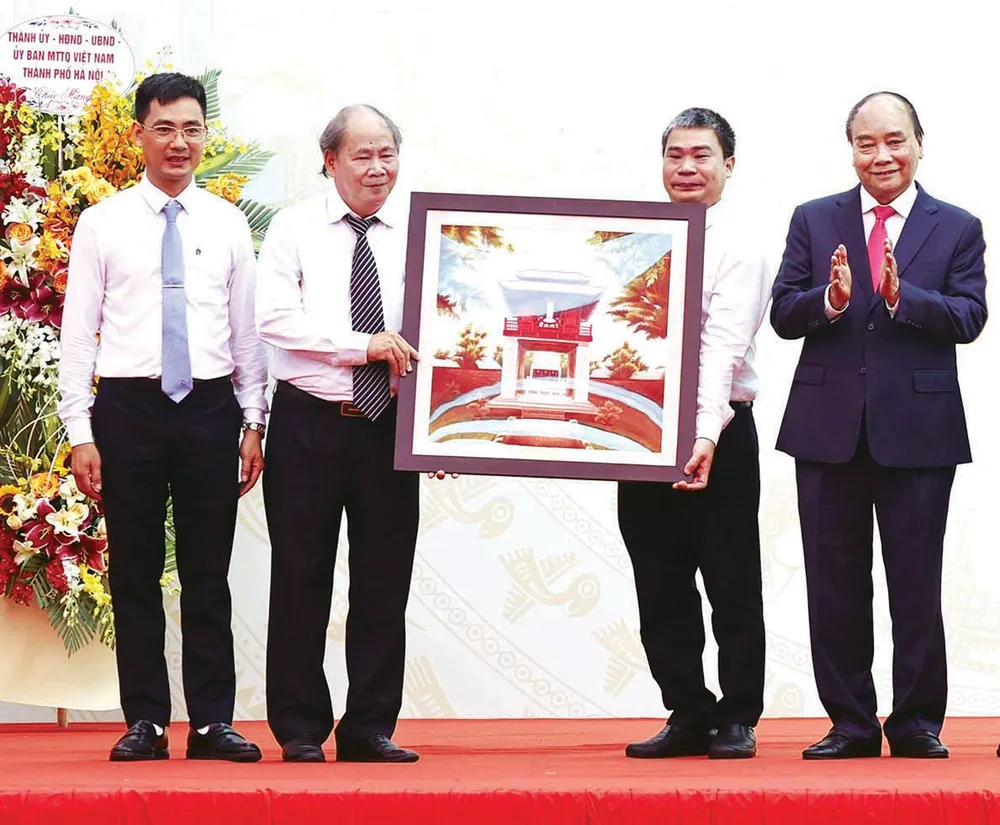 Dạy học sinh trung thực và nhân ái ảnh 1