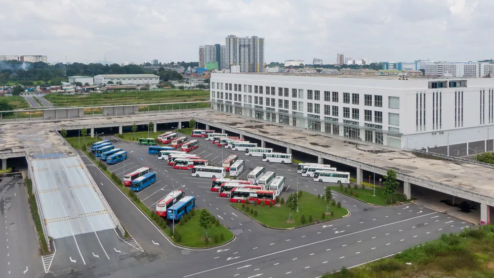 Cần nhiều giải pháp căn cơ để khai thác  Bến xe miền Đông mới hiệu quả. Ảnh: HOÀNG HÙNG