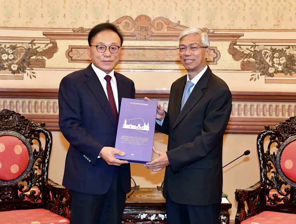 Doanh nghiệp Hàn Quốc là cầu nối quan hệ TPHCM và TP Busan ảnh 2