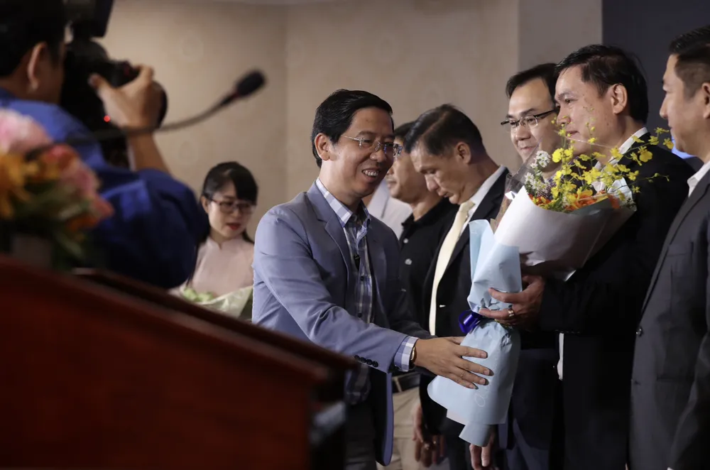 Giải thưởng Quả bóng vàng Việt Nam 2022: Các hạng mục “vắng mặt” năm ngoái được bổ sung trở lại ảnh 25