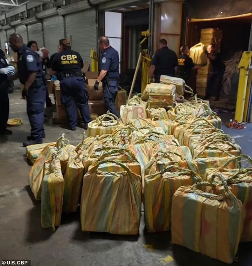 Mỹ truy tố cựu võ sĩ người Montenegro liên quan đến vụ buôn bán hơn 22 tấn cocaine ảnh 4