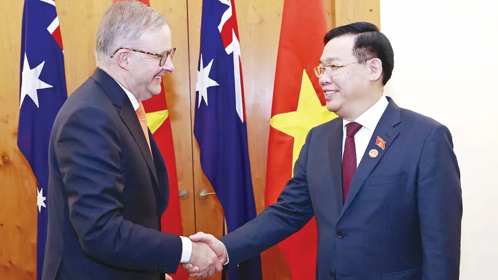 Chủ tịch Quốc hội Vương Đình Huệ  hội kiến Thủ tướng Australia Anthony Albanese