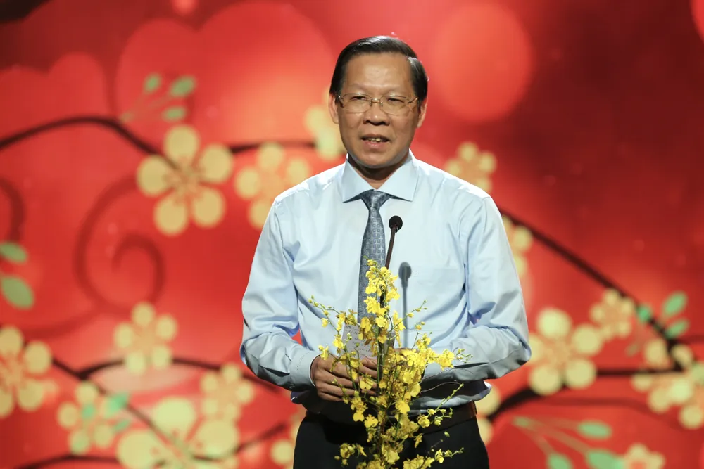 Chủ tịch UBND TPHCM Phan Văn Mãi phát biểu tại chương trình. Ảnh: HOÀNG HÙNG