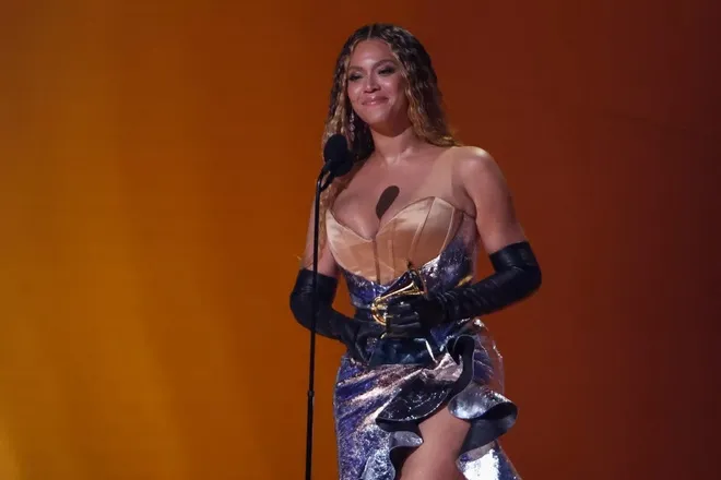 Nữ ca sĩ Beyoncé