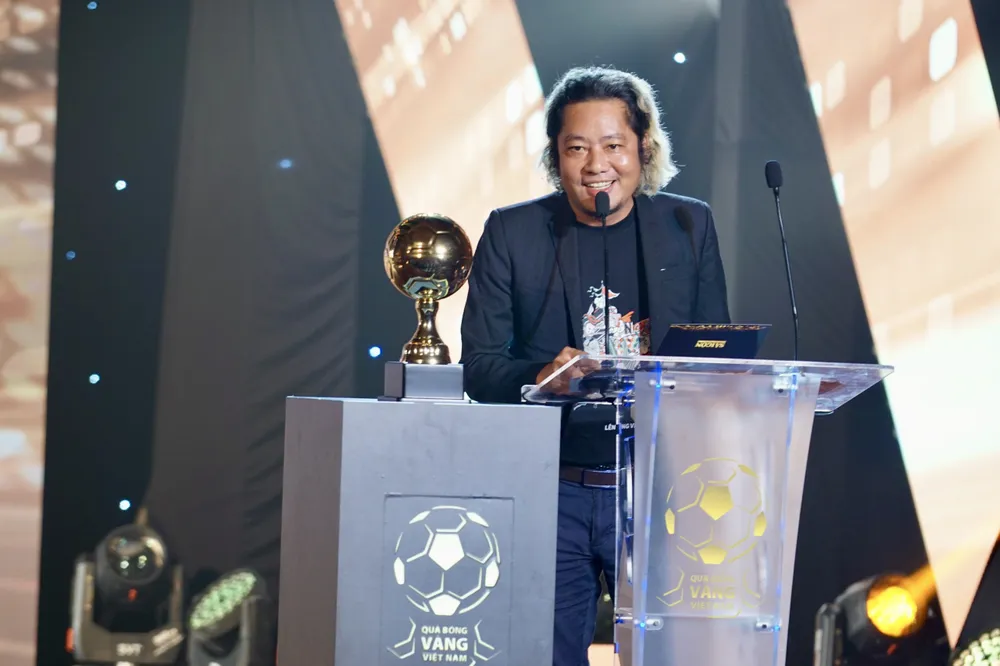 Nhà báo Trần Hải công bố hạng mục Cầu thủ ngoại xuất sắc 2022