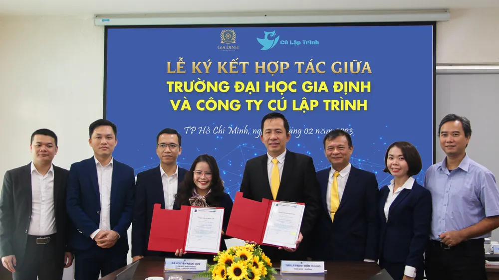 GDU thường xuyên ký kết hợp tác với các doanh nghiệp, rộng mở cơ hội việc làm cho sinh viên. Ảnh: MỸ NGỌC