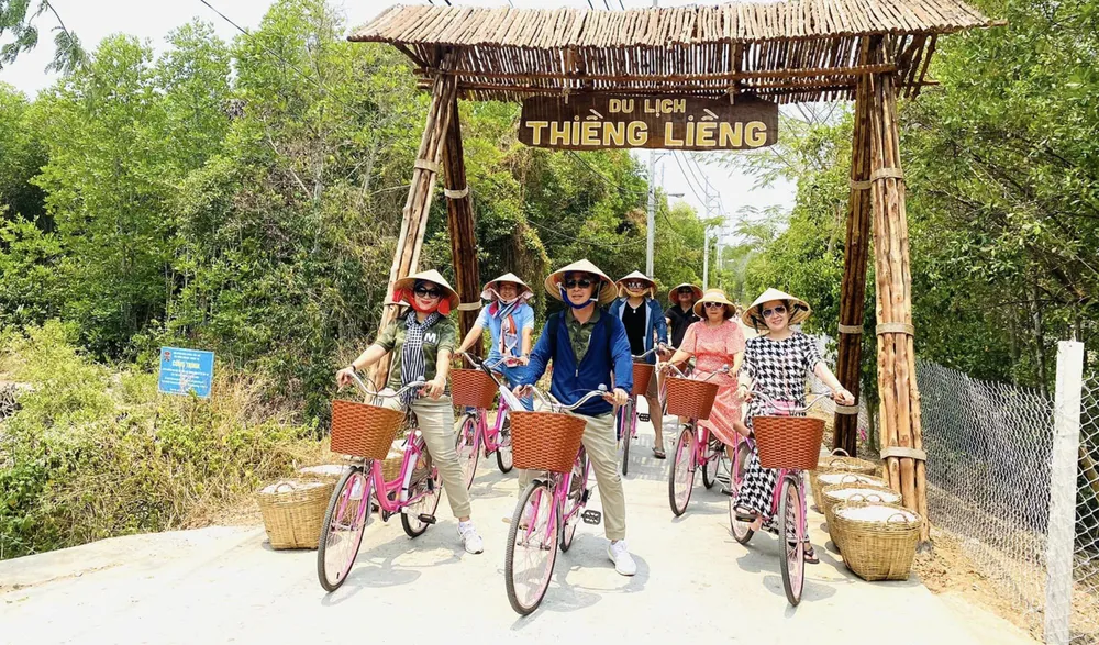 Sản phẩm Du lịch Thiềng Liềng thu hút du khách Sản phẩm Du lịch Thiềng Liềng thu hút du khách