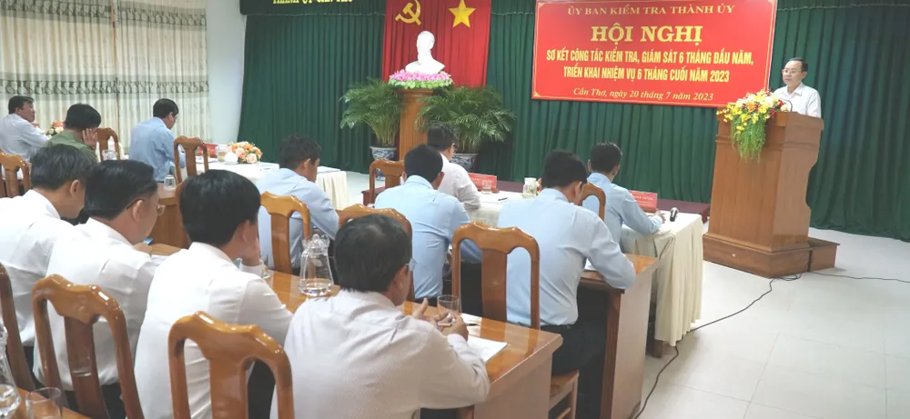 Quang cảnh hội nghị Quang cảnh hội nghị