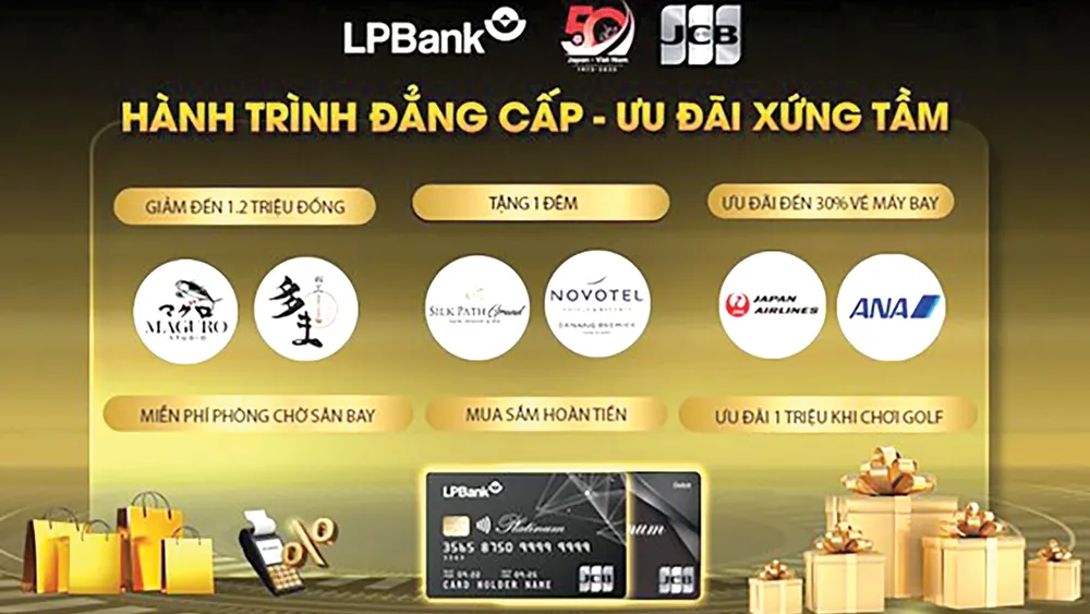 Khách hàng sở hữu thẻ LPBank JCB sẽ được trải nghiệm trọn vẹn các chính sách giảm giá, hoàn tiền và chiết khấu khi chi tiêu, mua sắm