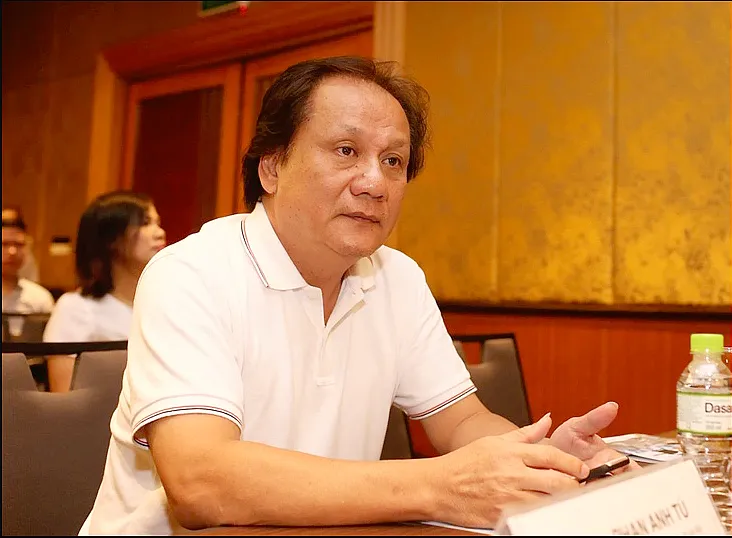 Chuyên gia bóng đá Phan Anh Tú