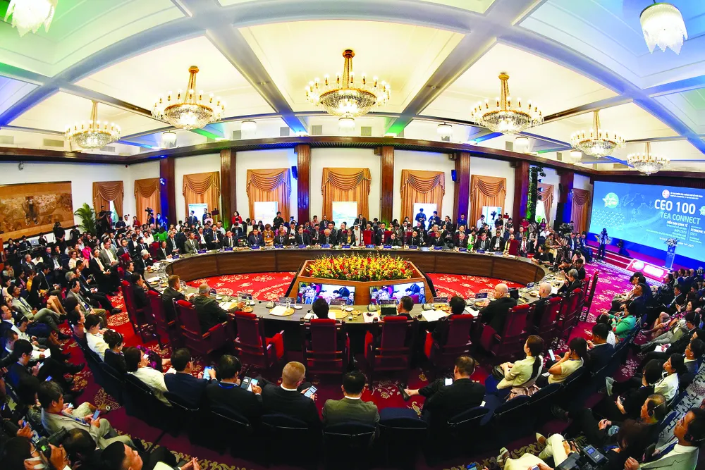 Quang cảnh chương trình gặp gỡ giữa lãnh đạo TPHCM với lãnh đạo các tập đoàn mang tên “CEO 100 Tea Connect”. Ảnh: HOÀNG HÙNG