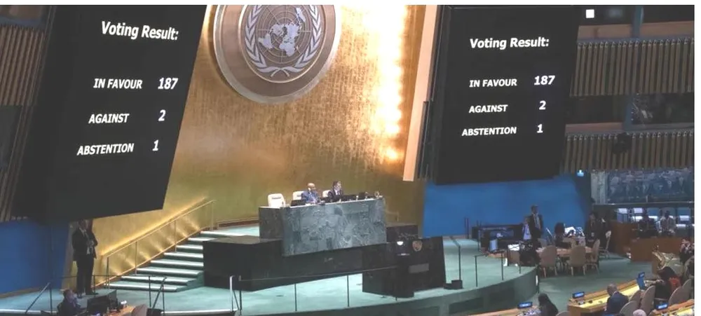 ĐHĐ LHQ bỏ phiếu dự thảo nghị quyết phản đối Mỹ cấm vận kinh tế Cuba. Ảnh: LIÊN HỢP QUỐC