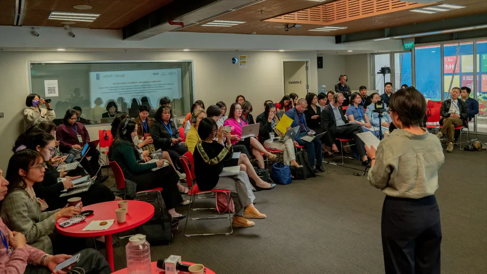 Quang cảnh buổi tọa đàm