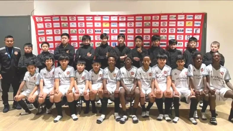 Lứa cầu thủ trẻ của Câu lạc bộ WestNam United . Ảnh: WESTNAM UNITED/SBS NEWS