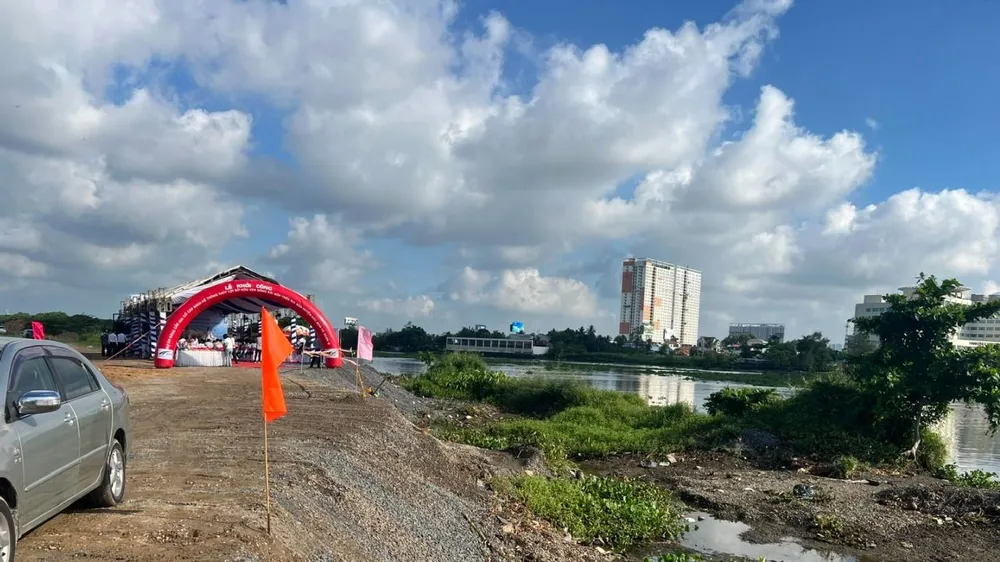 TPHCM đẩy nhanh tiến độ dự án cầu đường Bình Tiên