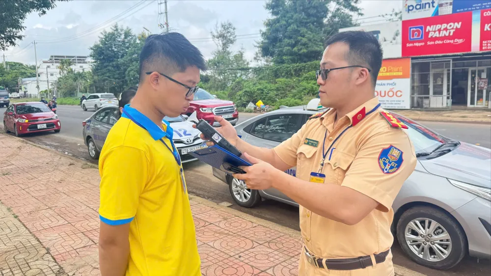 Công an Đắk Lắk tổ chức kỳ sát hạch lái xe đầu tiên