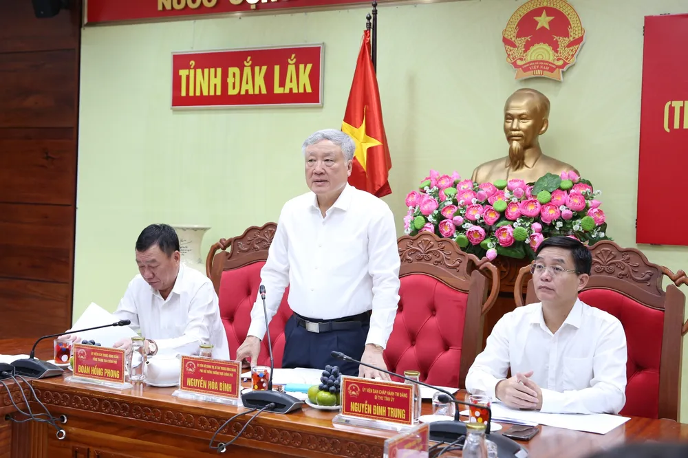 Phó Thủ tướng Thường trực Chính phủ Nguyễn Hòa Bình yêu cầu Đắk Lắk tập trung giải quyết, xử lý dứt điểm các vụ việc khiếu nại, tố cáo phức tạp, kéo dài trước ngày 30-6. Ảnh: VGP