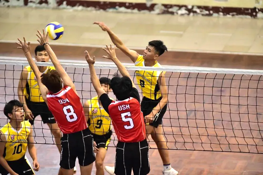 Nhiều trường đại học, cao đẳng đăng ký tham dự Cúp bóng chuyền Thiên Tân. Ảnh: DŨNG PHƯƠNG