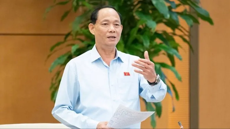 Phó Chủ tịch Quốc hội Trần Quang Phương phát biểu về dự án Luật sửa đổi, bổ sung một số điều của Luật Thống kê