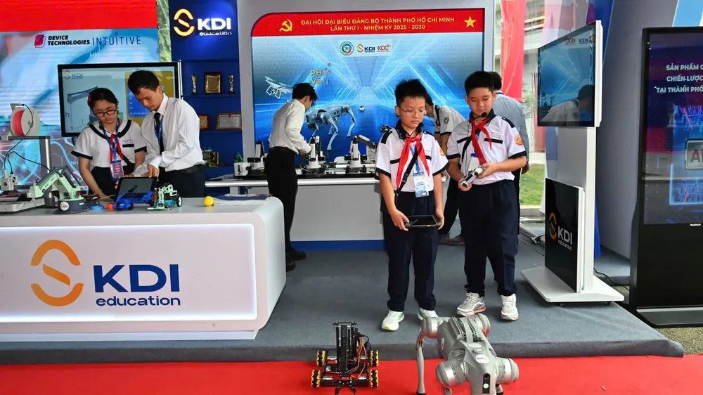 TPHCM: Đề xuất 'sandbox' fintech, tam giác phát triển và đô thị đa cực