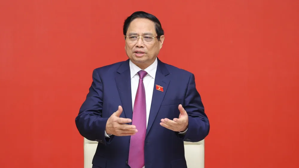 Thủ tướng Phạm Minh Chính chủ trì phiên họp Chính phủ về triển khai các nhiệm vụ trọng tâm tới cuối năm 2025. Ảnh: VGP