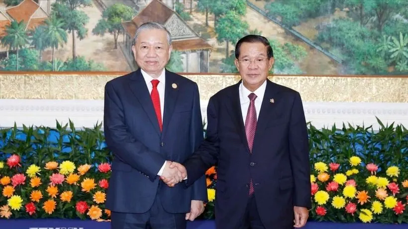 Tổng Bí thư Tô Lâm và Chủ tịch Đảng Nhân dân Campuchia Hun Sen. Ảnh: TTXVN
