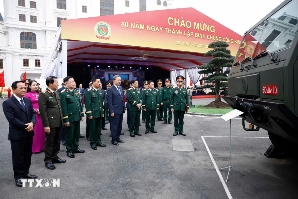 tong-bi-thu-du-le-ky-niem-80-nam-ngay-thanh-lap-binh-chung-cong-binh-5.jpg