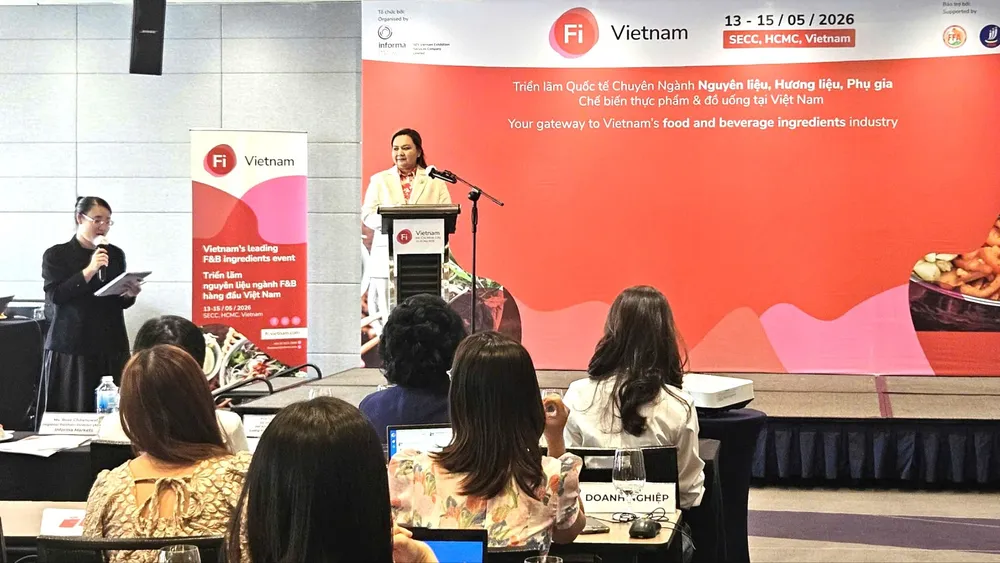 Bà Rose Chitanuwat, Giám đốc chuỗi dự án (ASEAN) Tập đoàn Informa Markets, chia sẻ cơ hội giao thương cho doanh nghiệp. Ảnh: MINH XUÂN