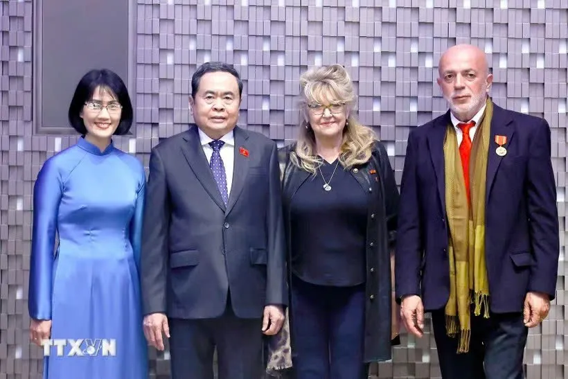 Chủ tịch Quốc hội Trần Thanh Mẫn gặp bà Sandra Scagliotti, Lãnh sự danh dự Việt Nam tại Torino. Ảnh: TTXVN