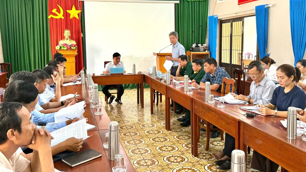 Quang cảnh cuộc họp