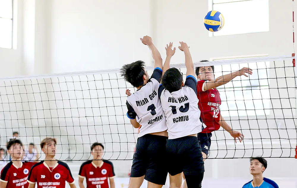 Nhiều màn tranh tài hấp dẫn tại Cúp bóng chuyền Thiên Tân 2026. Ảnh: DŨNG PHƯƠNG 